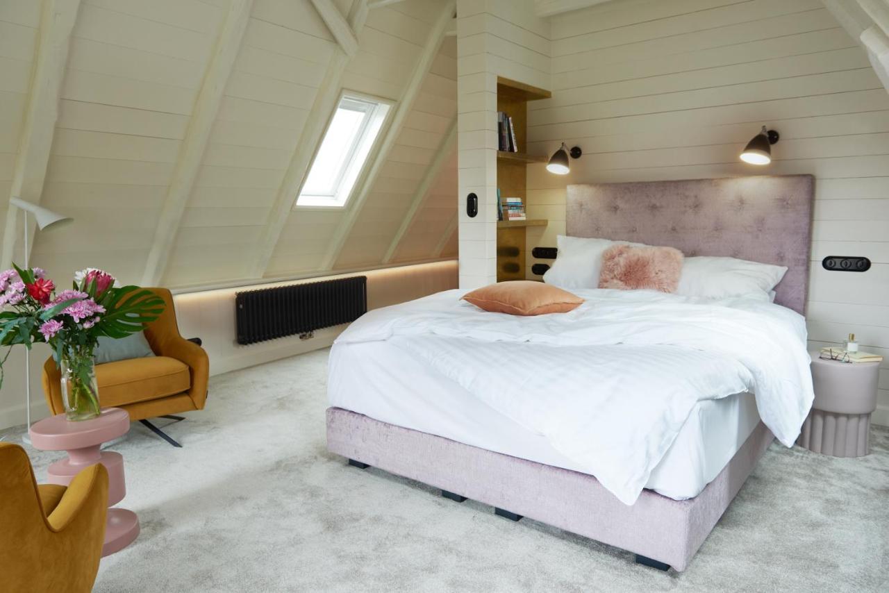 Five Rooms Leer Exteriör bild